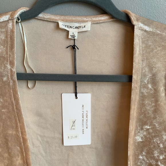 Velvet Long Sleeve ✨ - Picture 5 of 6